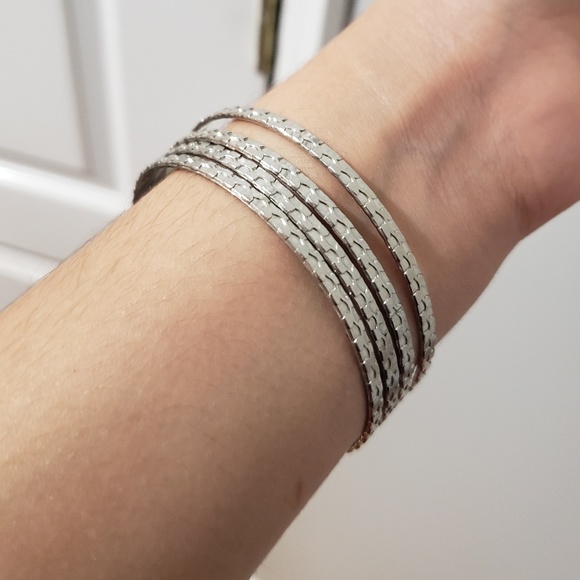 Bracelets - Picture 2 of 2